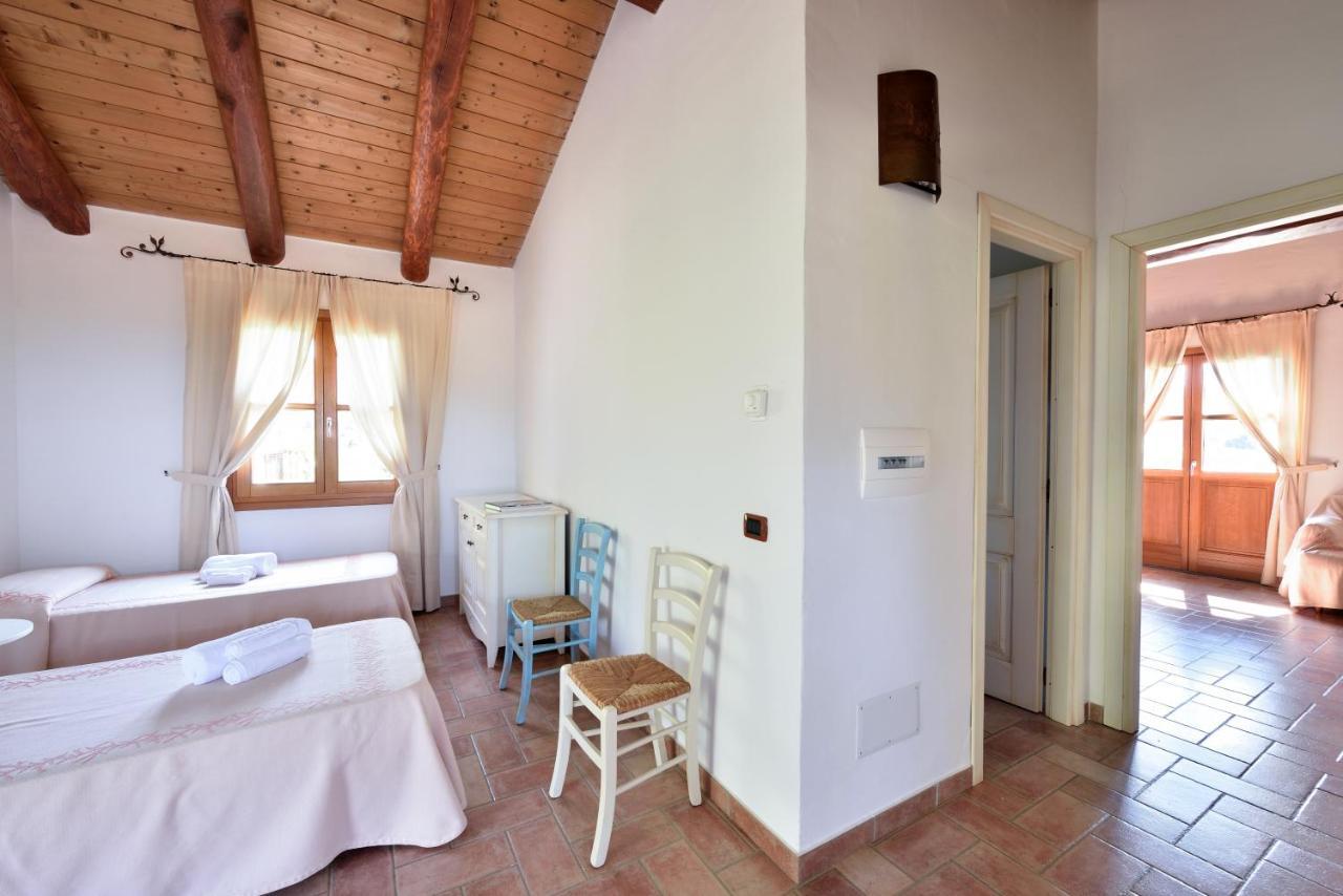 Hotel S'Abba E Sa Murta トルトリ エクステリア 写真
