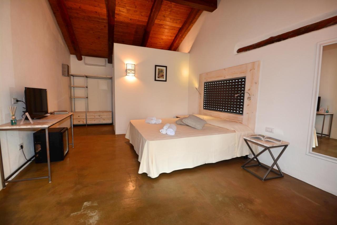 Hotel S'Abba E Sa Murta トルトリ エクステリア 写真